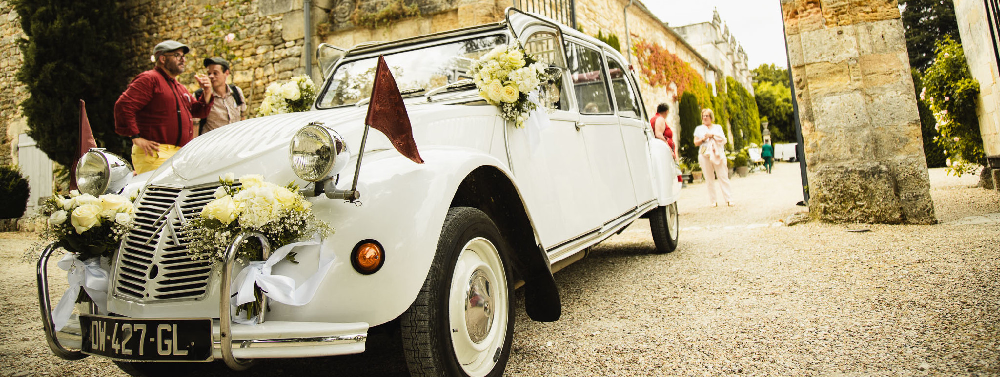 Chateau de Maumont - 2CV Limousine ©Chateau de Maumont - Jérémy Simonnet